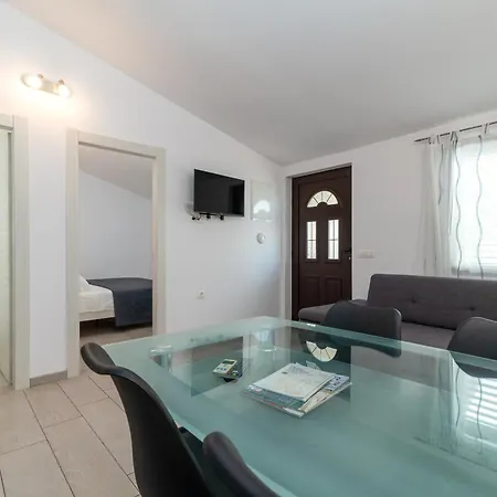Maca Apartments&suites * Trogir