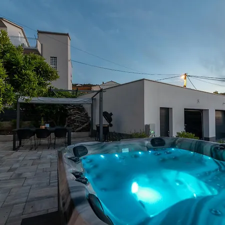 Apartman Maca & Trogir