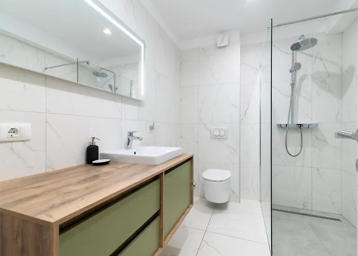 Maca Apartments&suites *