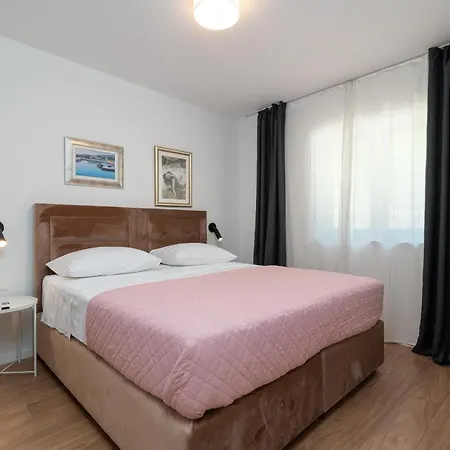 Maca & Apartmán *