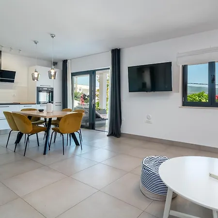 Apartment Maca & Trogir