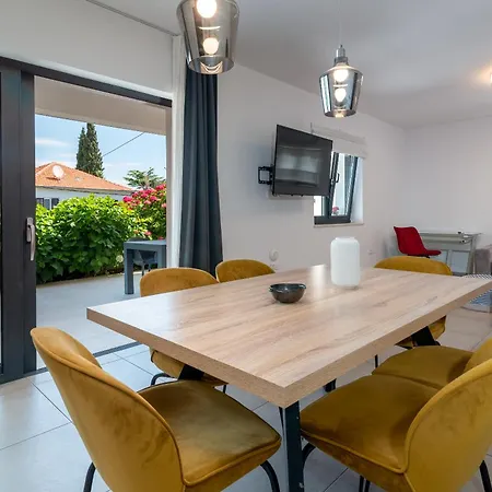 Maca & Apartment