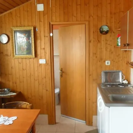 Maca & Apartman