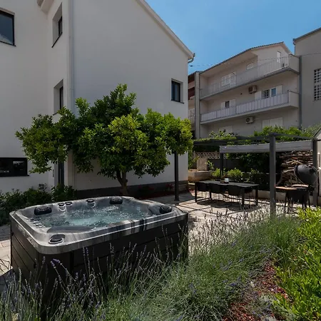 Apartment Maca & Trogir